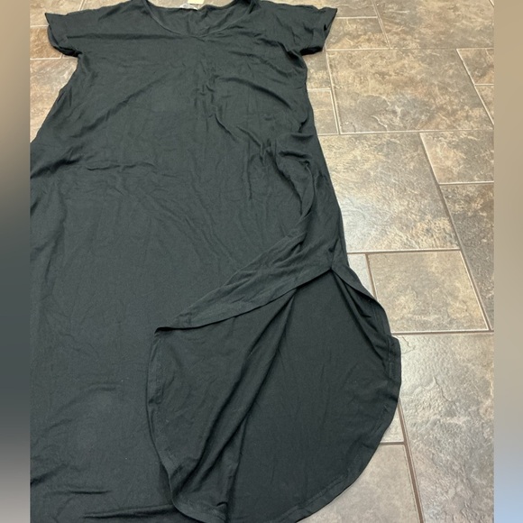 💎2/$18💎  Black Maxi Dress - Picture 4 of 4